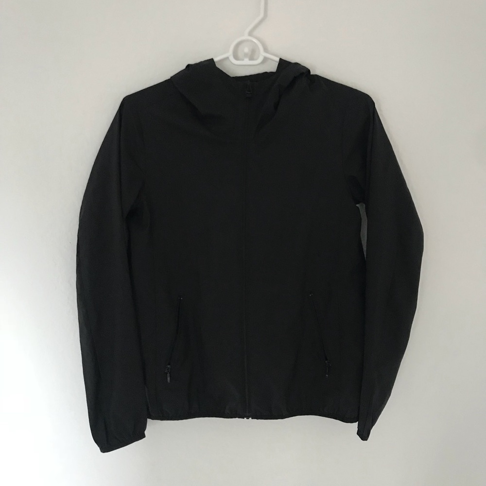 UNIQLO Black Windbreaker